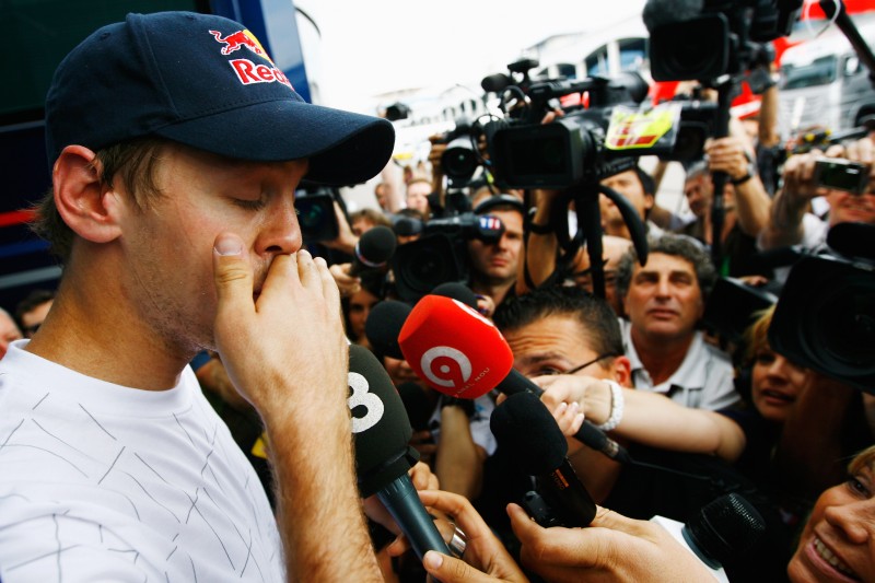 98454575kr057_f1_grand_prix.jpg